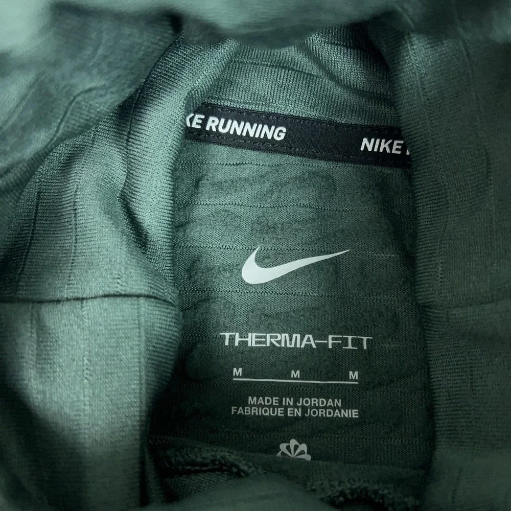 Nike Womens Pullover Medium Green Therma Fit High Neck Base Layer Running Top